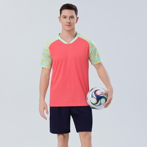 2026 thaïlande qualité maison personnalisé <span class=keywords><strong>RONALDO</strong></span> MBAPPE MODRIC <span class=keywords><strong>HAALAND</strong></span> enfants football formation chemise porter Football uniforme maillots ensembles - Product Image 6