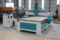JINAN M-SHINE 1325 CNC-Holzgravurmaschine mit Wasserkühlungssystem und Wiederverwendbarem Wassertank Holz-CNC-Fräse