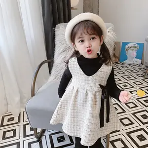 Del bambino Del Capretto Della Ragazza di Inverno Copre Gli Insiemi Manica Lunga Top Della Bretella Plaid Dress Outfit Tuta