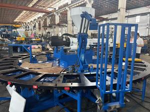 Machine de moulage par injection automatique pour chaussures en plastique, soufflage de matériaux PVC/TPR/TPU pour pantoufles/semelles/sandales - Product Image 3