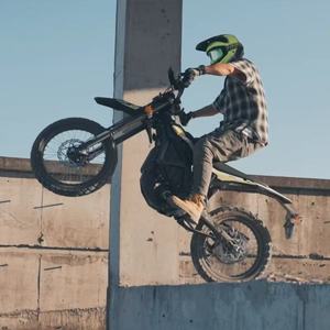 Xe máy điện Surron 3C phiên bản địa hình, xe đường phố, 12V, tố<span class=keywords><strong>c</strong></span> độ tối đa 100km/h - Product Image 4