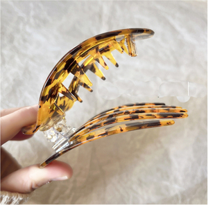 New Round Style Leopard <strong>Acetic</strong> <strong>Acid</strong> Hair Claw Women Girls Tortoiseshell Acetate Shark Clip Hair Clamps Claws Wholesale - Product Image 5