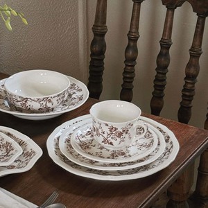 จานอาหารหลักลายพืชเซรามิกสีน้ำตาลแดงวินเทจขนาด 10 นิ้ว 12 นิ้ว - Product Image 3