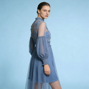 Robe trapèze décontractée pour femme, col en V, manches mi-longues, en maille lavande, ajourée en dentelle, personnalisable, collection Printemps 2026 - Product Image 4