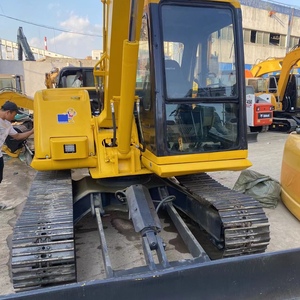 Excavadora de cadenas usada Komatsu PC60 de 6 toneladas, excavadora hidráulica pc60 pc56 pc55 en venta, disponible en stock. - Product Image 2