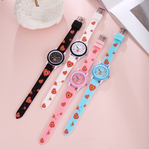 Nouvelle montre numérique coréenne transfrontalière en silicone, mignonne, motif arc-en-ciel, pour étudiants - Product Image 1