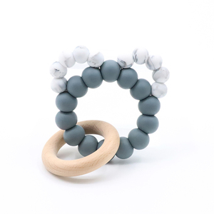 Sonajero de anillo de mordedor de madera sensorial de juguete de bebé de silicona suave de nuevo diseño al <span class=keywords><strong>por</strong></span> <span class=keywords><strong>mayor</strong></span> - Product Image 6