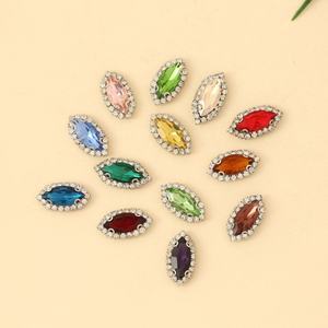 Offre Spéciale : Accessoires de Bijouterie en Verre Blanc K, Boucle en Cristal Soudé Œil de Cheval, Verre Fait Main pour Vêtements, Sacs, Bandeaux et Projets DIY - Product Image 3