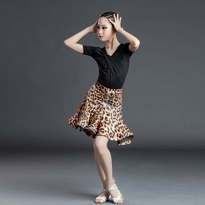 My627 Vestido <span class=keywords><strong>de</strong></span> baile latino con estampado <span class=keywords><strong>de</strong></span> <span class=keywords><strong>leopardo</strong></span> para <span class=keywords><strong>mujer</strong></span> Trajes <span class=keywords><strong>de</strong></span> actuación y Ropa <span class=keywords><strong>de</strong></span> baile - Product Image 5