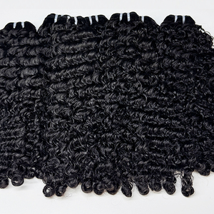 Lots de Cheveux Indiens Vierges Naturels Bouclés Couleur Naturelle Cheveux Humains Doux Boucles Élastiques Double Trame Extensions de Cheveux en Gros - Product Image 2