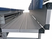 Bancs tribunes mobiles en aluminium robustes à 3 rangées, résistants aux intempéries, pour événements sportifs