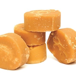 Jaggery en Polvo Orgánico Natural de Primera Calidad, Grado Alimenticio, Endulzante de Jaggery de Caña Pura, Caja de 10 kg, Hecho en Tamil Nadu, India - Product Image 1