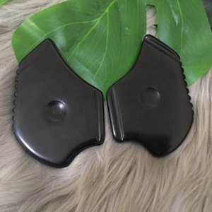 Nuovo disegno Naturale Nero Bian <span class=keywords><strong>pietra</strong></span> di <span class=keywords><strong>giada</strong></span> gua sha pollice rientro del fronte del massager guasha raschiare strumento jade gua sha per faccia - Product Image 2
