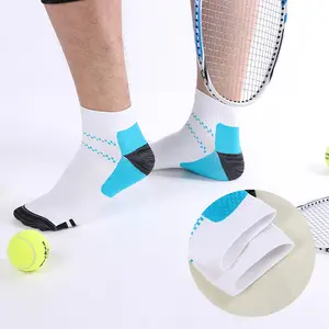 Bulk Elastic Nylon Compressão Meias Homens Running Crew Compressão Athletic Socks Anti Fricção Almofada