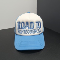Gorra de Camionero de Malla de Cinco Paneles con Diseño de Personaje, Bicolor, Logotipo Bordado Personalizable, Transpirable y Cómoda, Estilo Y2K, Directo de Fábrica