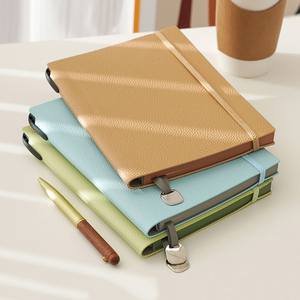 Agenda Organizadora de Cuero PU Suave, Tamaño A5, con Banda Elástica y Cierre Metálico, Cuaderno de Notas - Product Image 1
