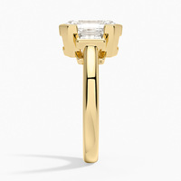 Cincin Wanita Perak Sterling S925 Berlapis Berlian Moissanite 2/5 Karat dengan Desain Geometris Tangga Persegi dan Setting Prong