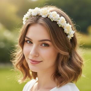 Diadema Mori Jasmine con lazo de perlas de camelia coreana súper elegante, diadema hecha a mano de alta calidad para mujer, ideal para bodas. - Product Image 2