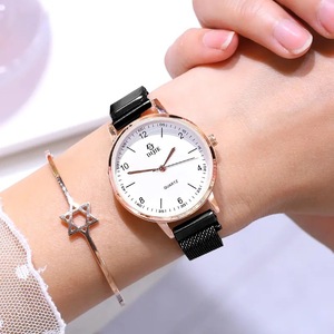 Reloj de Cuarzo Casual de Lujo para Mujer, Diseño Coreano Retro Mori, Cielo Estrellado con Corazón, 36mm, Aleación, Cristal, Puntero, Múltiples Husos Horarios - Product Image 6
