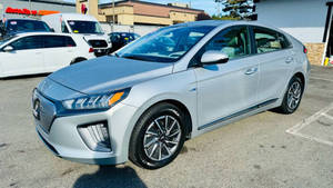 รถยนต์มือสอง 2023 Ioniq Limited 4 ประตู แฮทช์แบ็ก เบาะหนัง กล้องมองหลัง พวงมาลัยซ้าย III 300-400 แรงม้า 8 ถุงลมนิรภัย ไฟ LED - Product Image 2