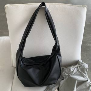 Sac à bandoulière en cuir PU de créateur pour femme, grande capacité, style vintage, sacs bandoulière pour femme, sacs fourre-tout pour femme, sacs à main pour femme - Product Image 1