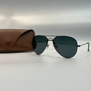 Occhiali da Sole Pilota di Alta Qualità UV400 Polarizzati con Logo Personalizzabile Unisex Classici - Product Image 3