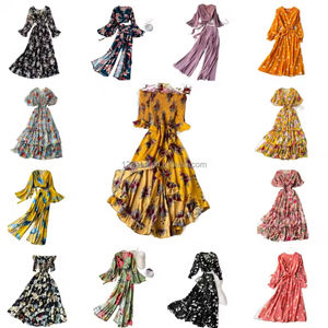 2025 femmes vêtements <span class=keywords><strong>de</strong></span> plage floraux col en v dentelle Maxi robe crochet Cardigan couverture longue printemps Floral Bikini pour plage <span class=keywords><strong>bain</strong></span> <span class=keywords><strong>de</strong></span> <span class=keywords><strong>soleil</strong></span> - Product Image 2