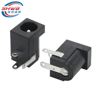 Conector de Alimentación CC DC 005, 5.5 x 2.1 mm, Pin Redondo, Pin Plano de 2.0 mm, Conector de Tres Puntas para Electrónica - Product Image 4