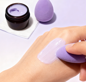 كريم أساس مرطب ومنعم للبشرة يقلل التصبغات بلون أرجواني فاتح للاستخدام اليومي للبشرة الجافة والخشنة - Product Image 5