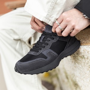 Chaussures pour hommes en maille respirante, chaussures de sport décontractées à semelle épaisse, style rétro, polyvalentes et tendance pour l'été - Product Image 2