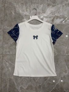Usine OEM ODM fabriquant des t-shirts 100% coton avec manches en jean, t-shirts pour femmes de style <span class=keywords><strong>italien</strong></span>, coupe ajustée, boutique de mode. - Product Image 2
