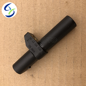 Capteur de position du vilebrequin du moteur 0031532728 pour Mercedes-Benz W168 W245 W202 W203 W204 CL203 S203 C208 0261210170 0031532828 - Product Image 1