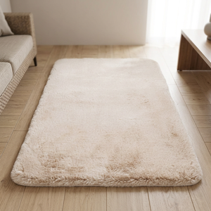 Alfombra de Piel Sintética Color Beige Tweed, Alfombra Decorativa Suave y Antideslizante de 75x150 cm - Product Image 1