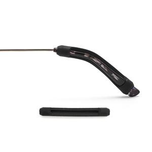 ที่ครอบแว่นตาซิลิโคนกันลื่นที่หุ้ม<span class=keywords><strong>ขา</strong></span><span class=keywords><strong>แว่น</strong></span>ตาป้องกันการตกพร้อมที่เกี่ยวหูและอุปกรณ์เสริมสำหรับแว่นตา - Product Image 2