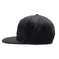 Casquette de golf snapback personnalisée avec logo brodé, motif tropical, perforations laser de luxe, en polyester