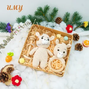 Natürliche Baby-Häschen Gefüttert Tier Rassel Häkeln Baumwolle Spielzeug Geschenk-Set Häkeln Hase Beißring