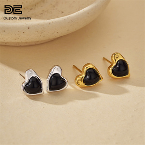 Pendientes colgantes de plata de ley S925 con forma de corazón de Zirconia negra, pendientes asimétricos con flecos con circón chapado en oro para mujer - Product Image 3