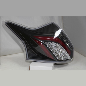 1 paio di luci posteriori a striscia a LED per <span class=keywords><strong>Ford</strong></span> <span class=keywords><strong>FOCUS</strong></span> 2012-2014 lampada posteriore per auto retromarcia luce posteriore per freno di retromarcia luce nera fumo - Product Image 1