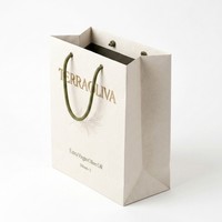 Sacs shopping personnalisés en papier kraft avec poignées en corde de coton et impression dorée pour huile d'olive et produits gastronomiques