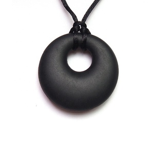 Collar de silicona para morder para bebé pequeño, colgante de mordedor médico que ayuda a reducir el masticar, morder, golpear y el dolor Oral - Product Image 3