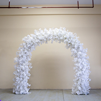 Arche florale ronde entièrement blanche en fleurs artificielles, en soie, pour la décoration de la cérémonie de mariage et de la cabine photo