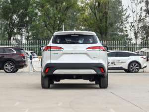 Nouvelle <span class=keywords><strong>Toyota</strong></span> Corolla Cross Modèle 2026 2.0L Édition Elite Hybride Électrique SUV 5 places Aspiration Naturelle R17 Toit Ouvrant Jiben Auto - Product Image 4