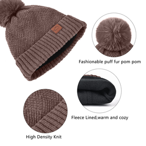 All'ingrosso <span class=keywords><strong>donna</strong></span> inverno <span class=keywords><strong>sciarpa</strong></span> cappello <span class=keywords><strong>e</strong></span> <span class=keywords><strong>guanti</strong></span> set inverno spesso caldo berretto a maglia con Pom Pom <span class=keywords><strong>e</strong></span> <span class=keywords><strong>guanti</strong></span> lunghi Touchscreen - Product Image 3