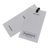Cartes d'étiquettes personnalisées en papier épais spécial pour vêtements, avec logo en relief, pour décoration de café et description de produits