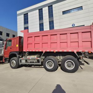 Camion benne d'<span class=keywords><strong>occasion</strong></span> Sinotruk Howo 6x4 Diesel 380 CV Moteur Weichai Transmission FAST Système de levage hydraulique à benne basculante à gauche - Product Image 5