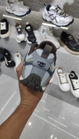 YIDA Chaussures Quotidiennes Homme Polyvalentes Baskets Légères en Maille Résistantes à l'Usure Baskets de Marche Anti-Transpiration Anti-Odeur Modèle