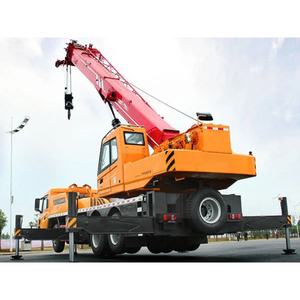 Pour les entrepreneurs en travaux de levage et les entreprises de <span class=keywords><strong>location</strong></span>, <span class=keywords><strong>grue</strong></span> sur <span class=keywords><strong>camion</strong></span> STC250C4 de haute qualité, 25T, 3 essieux, flèche principale de 35m, hauteur de levage de 43,5m - Product Image 1