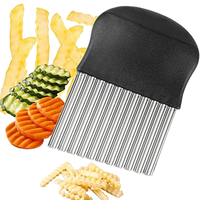 Multifunctionele handmatige crinkle cutter, roestvrijstalen gegolfde aardappelsnijder, gegolfde mesjes groentesnijder