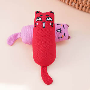 Jouet en catnip écologique qui grince, adorable coussin en peluche pour chat, accessoire pour chaton avec fonctions de dentition - Product Image 4
