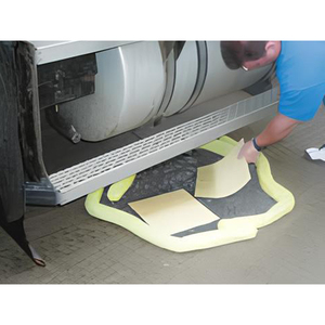 Contenedor de polietileno Carvel 650x500x570mm con material químico absorbente, 110lt - Product Image 6